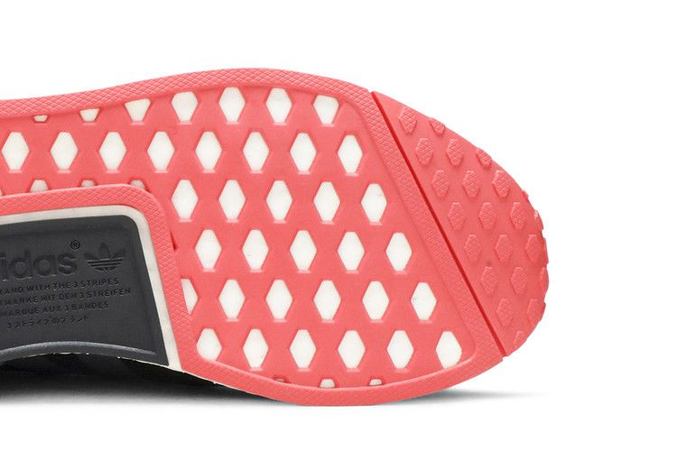 Кроссовки adidas NMD_R1 'Black Scarlet'