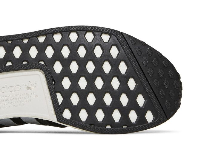 Кроссовки adidas NMD_R1 'Black Solar Red'