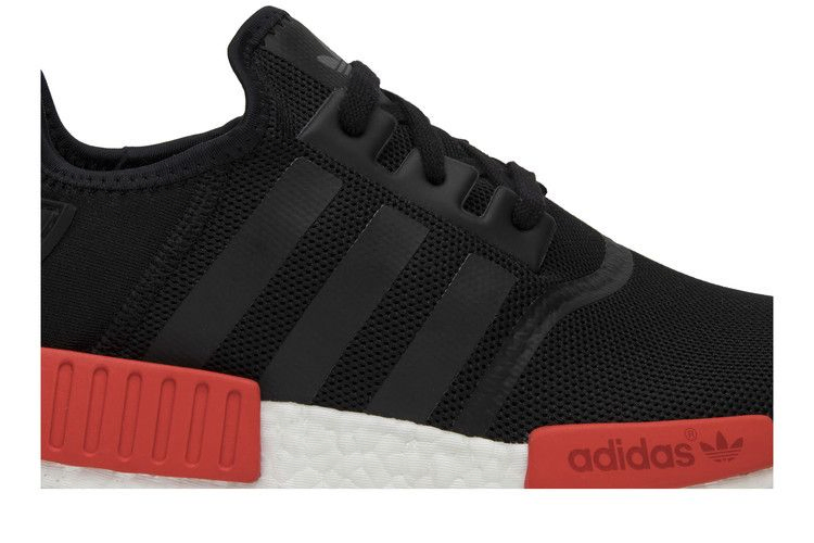 Кроссовки adidas NMD_R1 'Bred'
