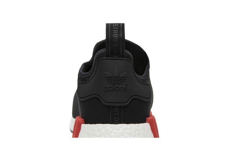 Кроссовки adidas NMD_R1 'Bred'