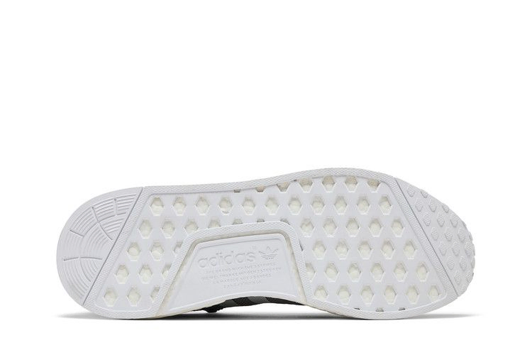 Кроссовки adidas NMD_R1 'Grey'