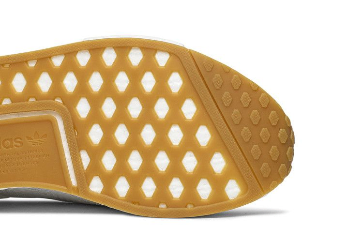 Кроссовки adidas NMD_R1 'Cloud White'