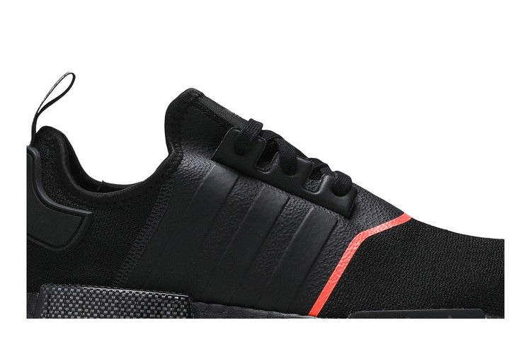 Кроссовки adidas NMD_R1 'Core Black Solar'