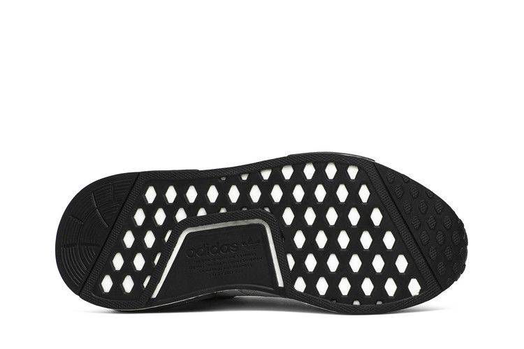 Кроссовки adidas NMD_R1 'Grey Camo'