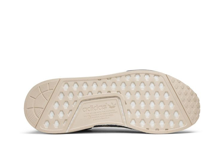 Кроссовки adidas Foot Locker x NMD_R1 'Grey Four'