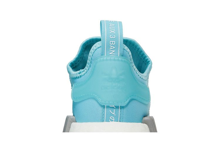 Кроссовки adidas NMD_R1 'Hazy Sky'