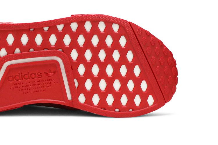 Кроссовки adidas NMD_R1 J 'Triple Scarlet'
