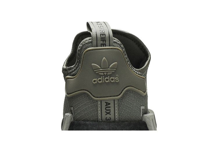 Кроссовки adidas NMD_R1 'Legacy Green Black'