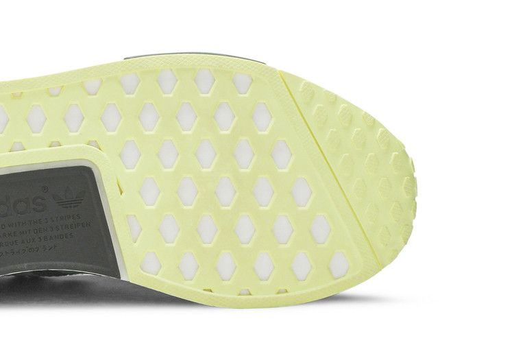 Кроссовки adidas NMD_R1 'Night Cargo'