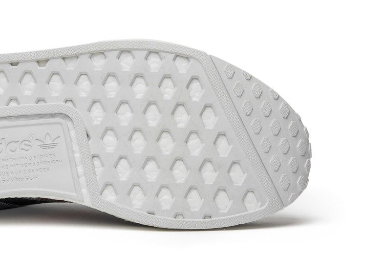 Кроссовки adidas NMD_R1 Primeknit 'Tri Color'