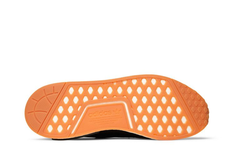 Кроссовки adidas NMD_R1 Primeblue 'Black Gum'