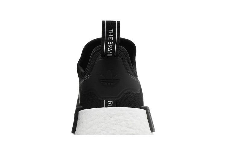 Кроссовки adidas NMD_R1 Primeblue 'Black White'