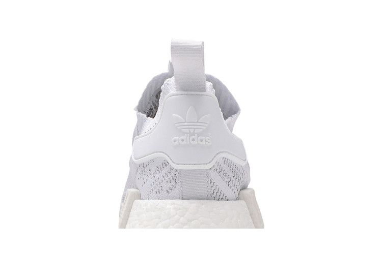 Кроссовки adidas NMD_R1 Primeknit 'Cloud White'