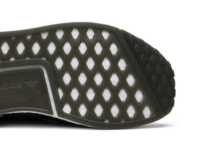 Кроссовки adidas NMD_R1 Primeknit 'Night Cargo'