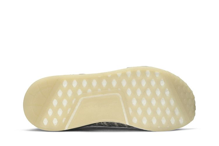 Кроссовки adidas NMD_R1 STLT Primeknit 'Grey'