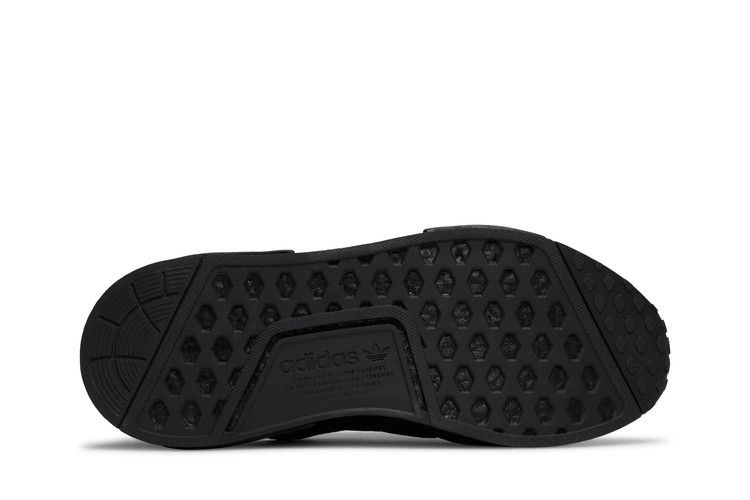 Кроссовки adidas NMD_R1 'Quilted Black'
