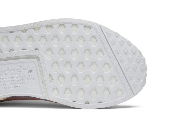 Кроссовки adidas NMD_R1 Primeknit 'Shrimp'