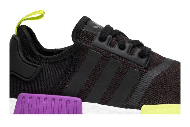 Кроссовки adidas NMD_R1 'Shock Purple'