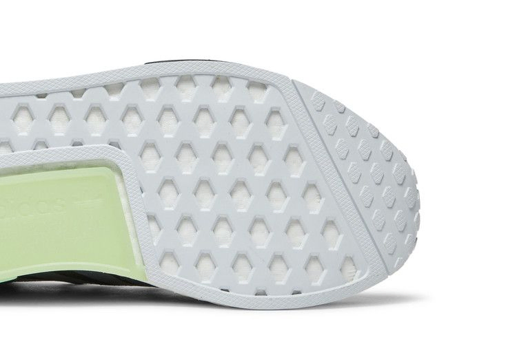 Кроссовки adidas NMD_R1 'Snakeskin'