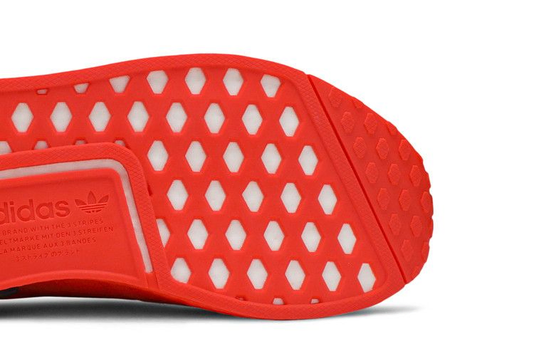 Кроссовки adidas NMD_R1 'Solar Red'