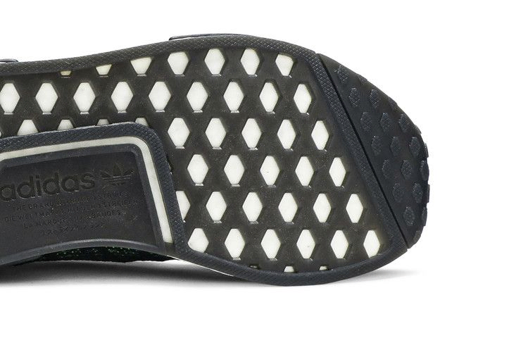 Кроссовки adidas NMD_R1 STLT Primeknit 'Noble Green'