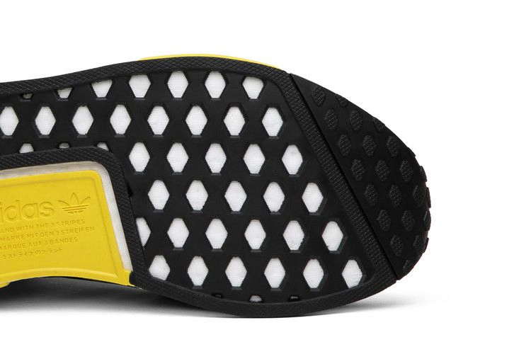 Кроссовки adidas NMD_R1 'Thunder'