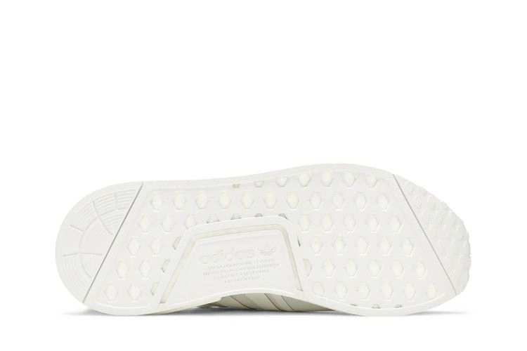 Кроссовки adidas NMD_R1 'Triple White'