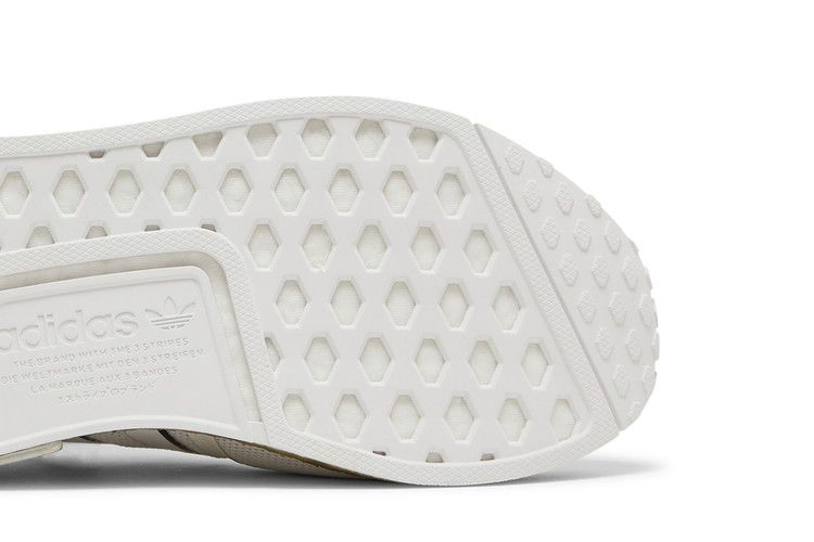 Кроссовки adidas NMD_R1 'United By Sneakers - Tokyo'