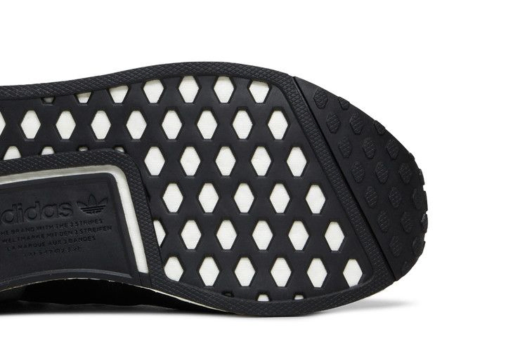 Кроссовки adidas NMD_R1 V2 J 'Black Gold Metallic'