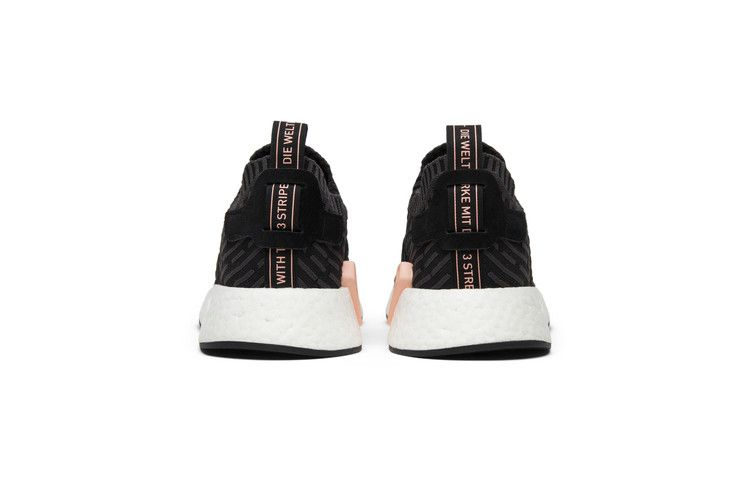 Кроссовки adidas Wmns NMD_R2 PK 'Black Pink'