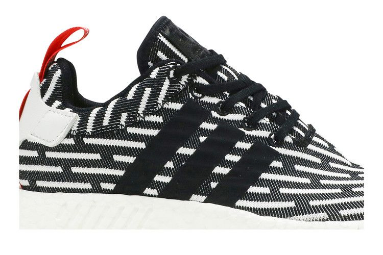 Кроссовки adidas NMD_R2 PK 'Core Black Stripe'