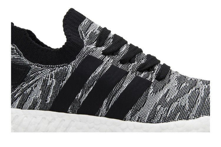 Кроссовки adidas NMD_R2 Primeknit 'Core Black'