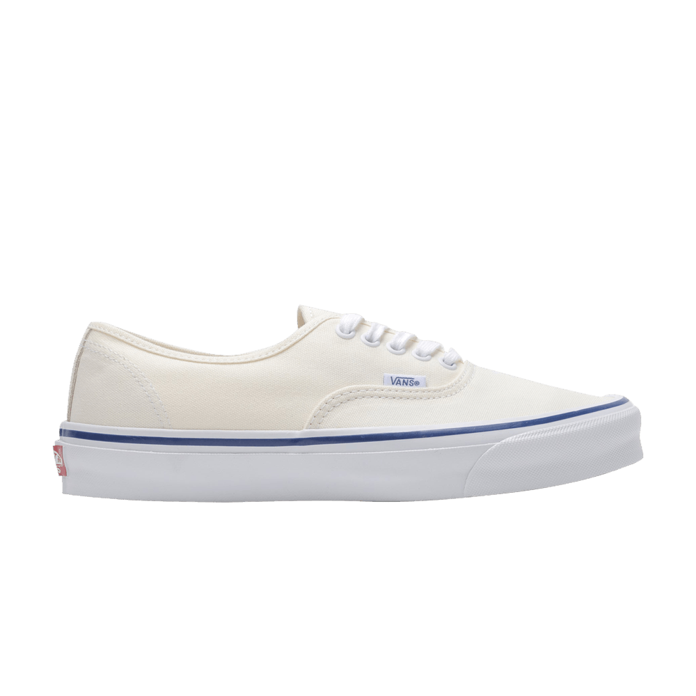 og-authentic-lx-classic-white-vn0a4bv90rd