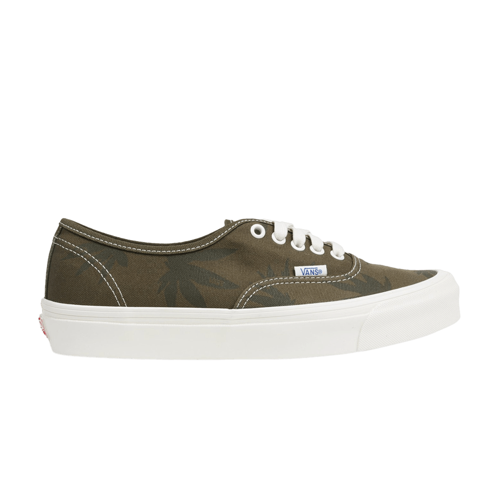 og-authentic-lx-island-leaf-military-olive-vn0a4bv9vyp