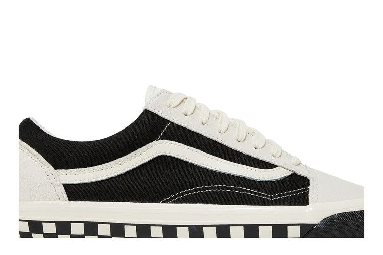 Кроссовки Vans OG Old Skool LX 'Bumper Cars - Marshmallow Black'