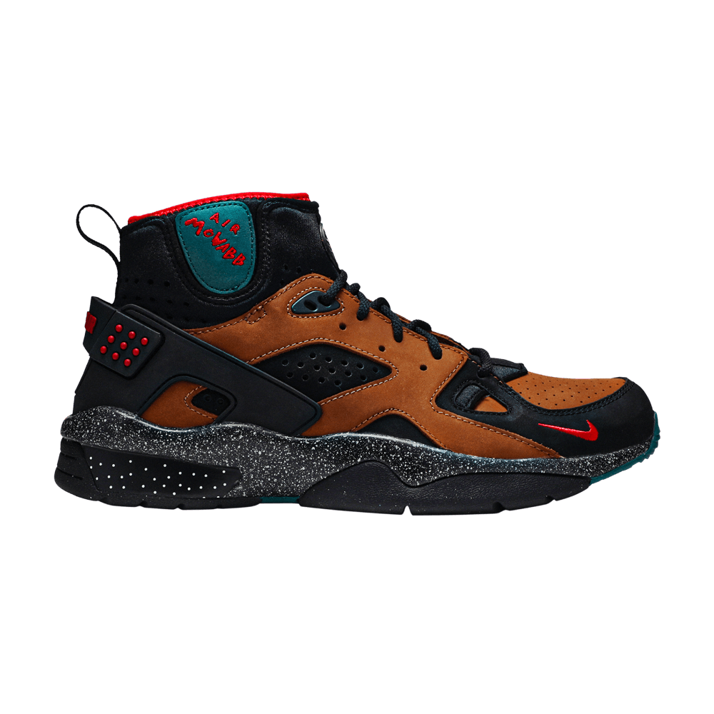 olivia-kim-x-wmns-air-mowabb-no-cover-ck3312-001