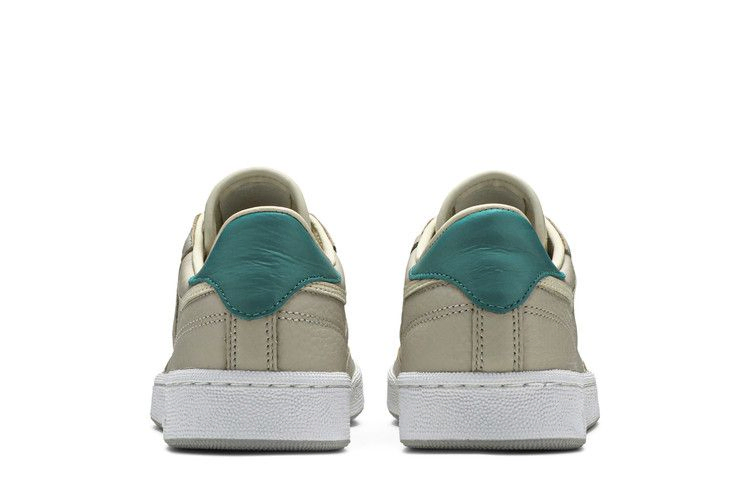 Кроссовки Reebok Packer Shoes x Club C 'Marcial'