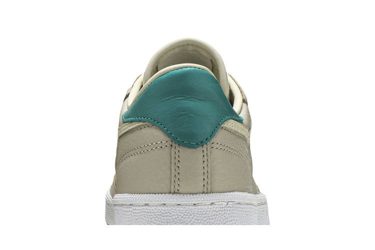 Кроссовки Reebok Packer Shoes x Club C 'Marcial'
