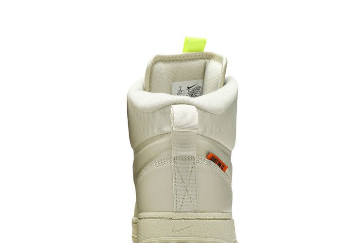 Кроссовки Nike Path Winter 'Fossil Volt'