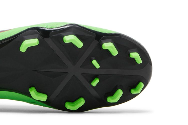 Кроссовки Nike Phantom Venom Academy FG 'Green Strike'