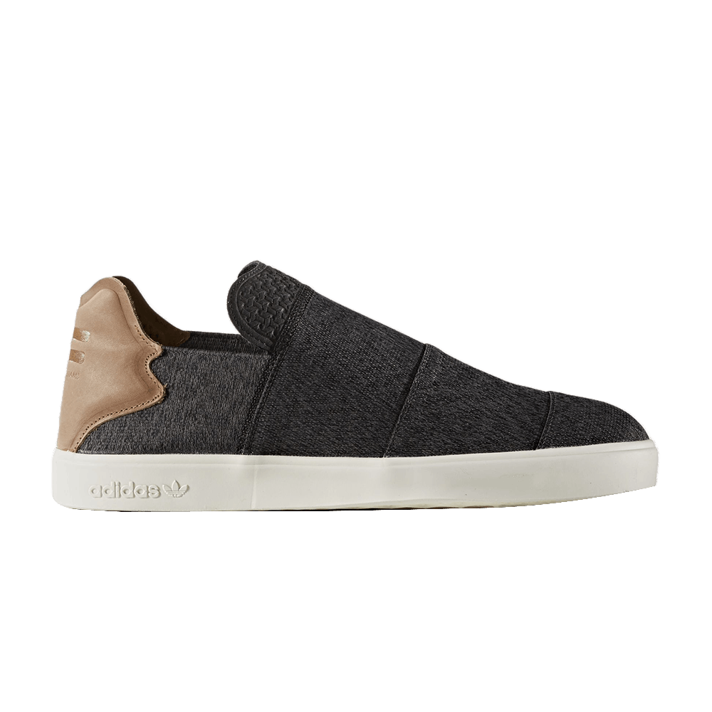 pharrell-williams-x-elastic-slip-on-core-black-aq5781