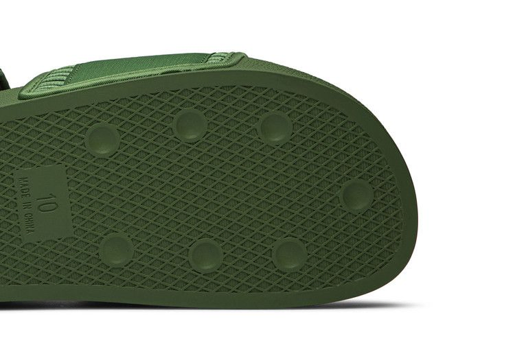 Кроссовки adidas Pharrell x Adilette 2.0 Sandal 'Tribe Green'