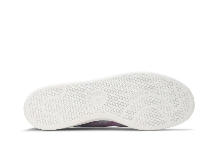 Кроссовки adidas Pharrell x Stan Smith Hu Holi 'Chalk Coral'