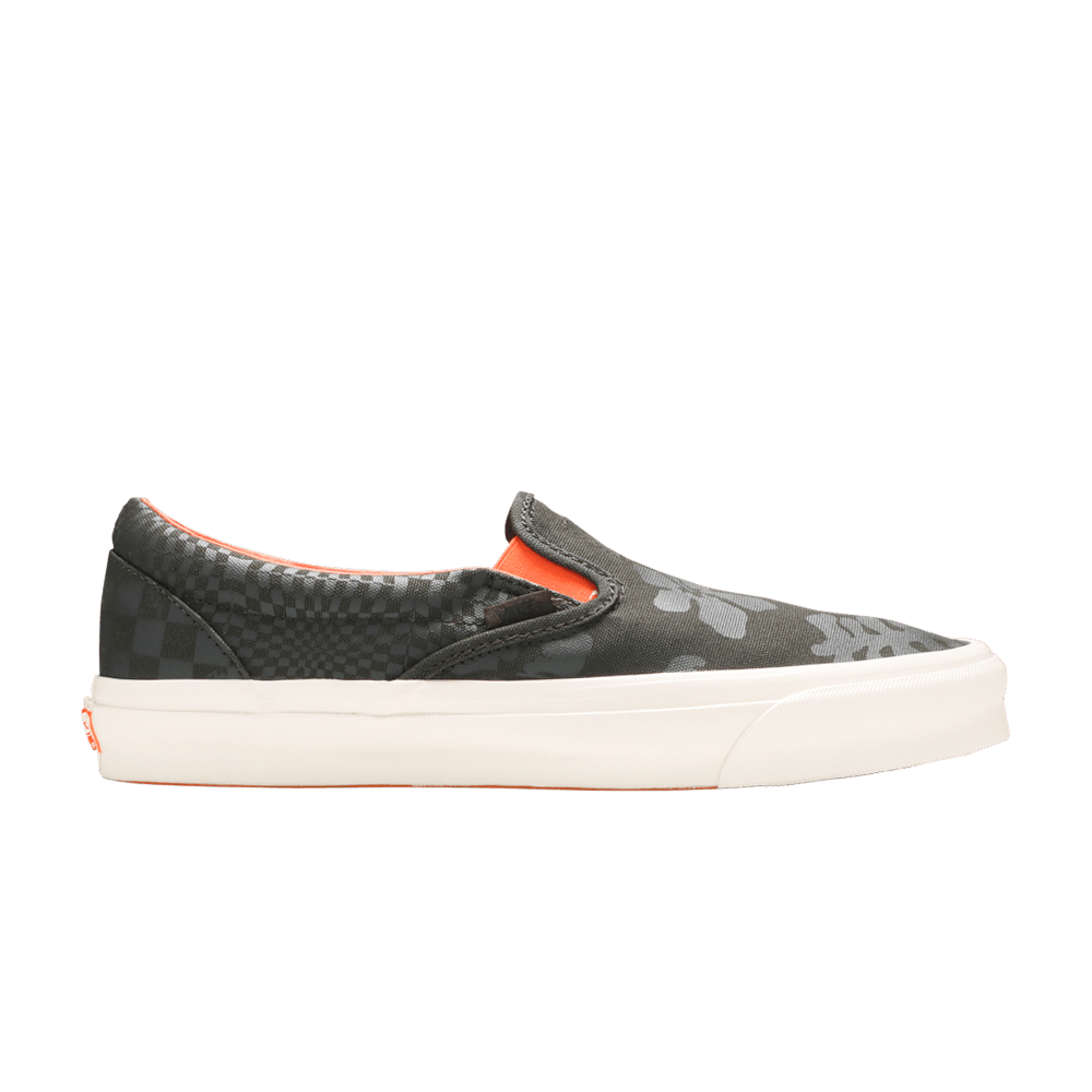 porter-yoshida-co-x-og-classic-slip-on-lx-black-floral-checkerboard-vn0a45jkww6