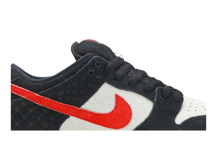 Кроссовки Nike Primitive x Dunk Low Premium SB 'Primitive'