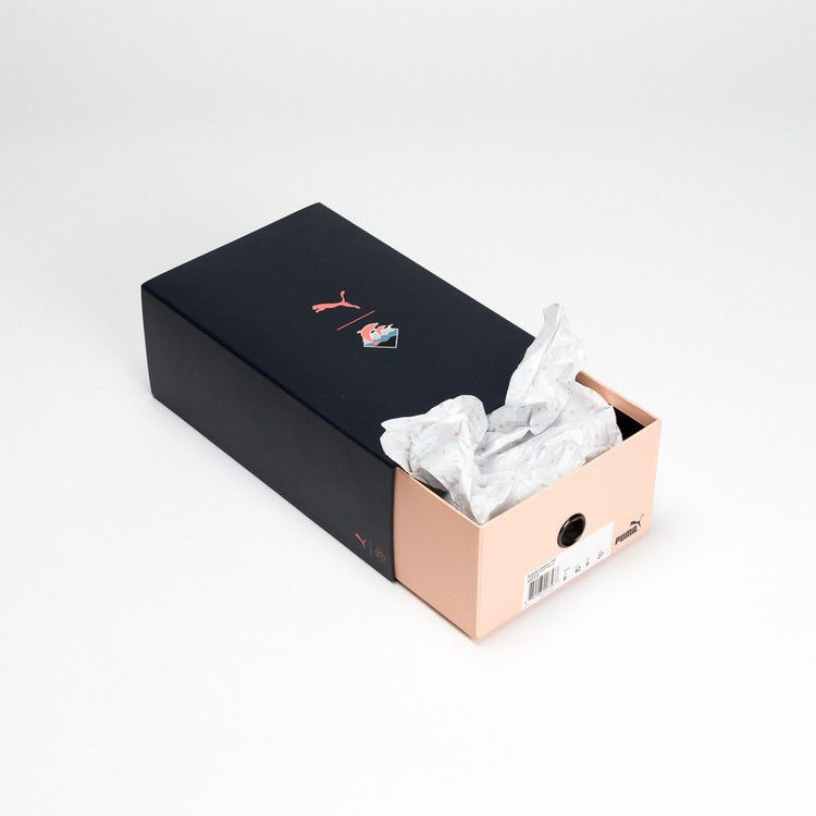 Кроссовки Puma Pink Dolphin x Suede Classic 'Coral Pink'