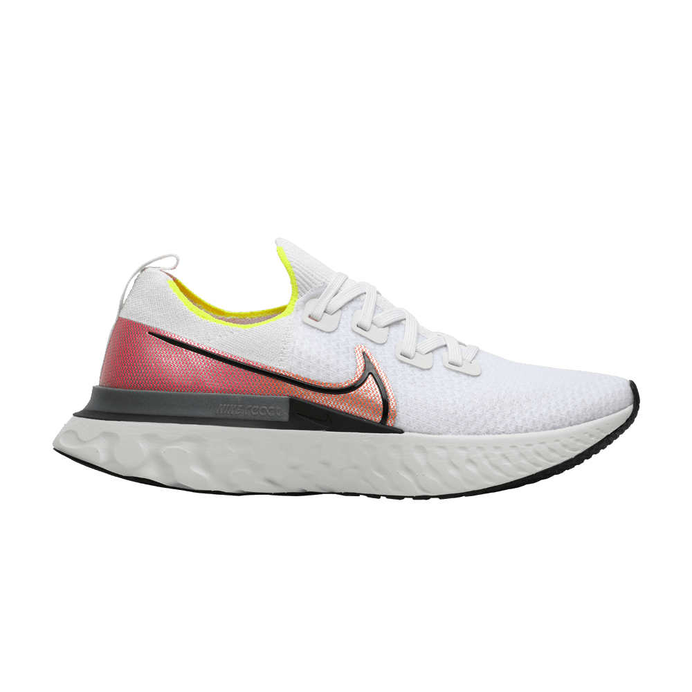react-infinity-run-pink-blast-cd4371-004