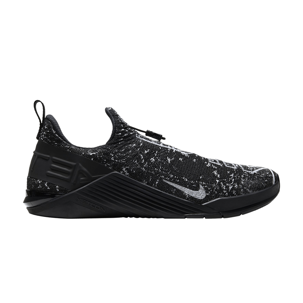 react-metcon-black-white-bq6044-010