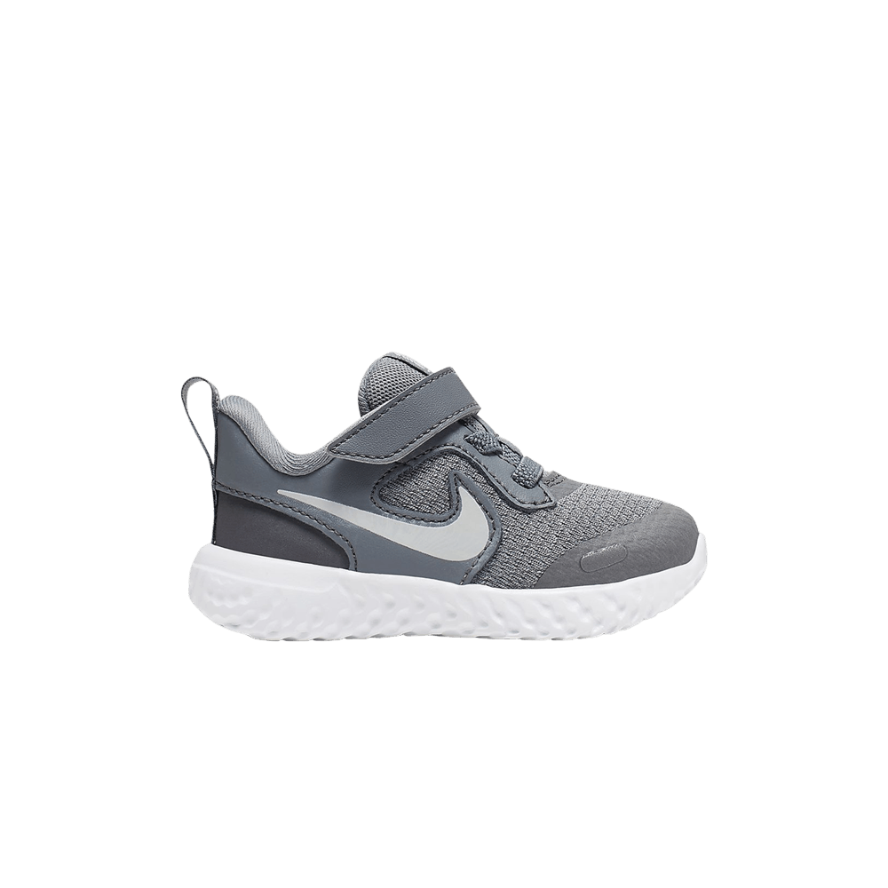 revolution-5-td-cool-grey-bq5673-004