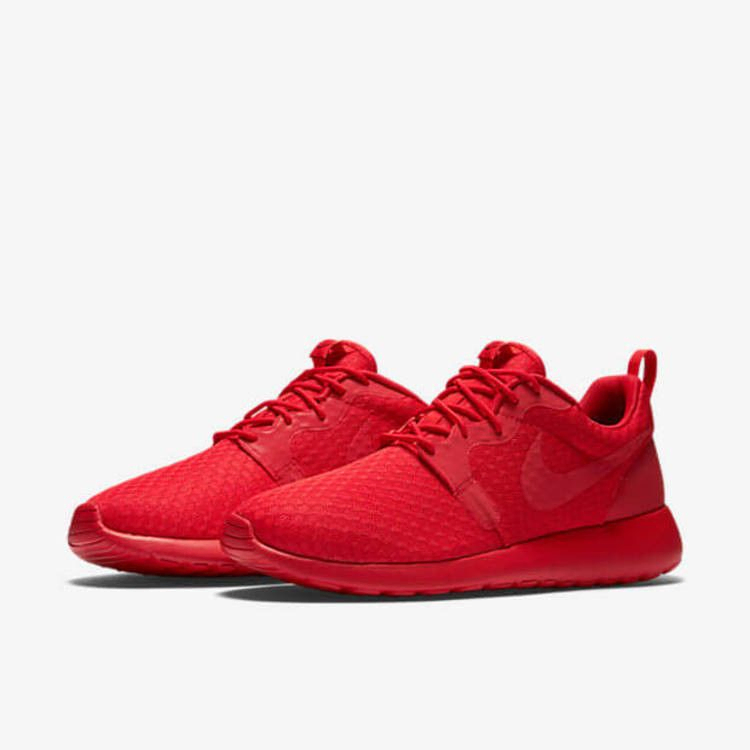 Кроссовки Nike Roshe One Hyperfuse 'University Red'